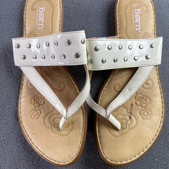BORN KRYSTEN OFF‎ WHITE LEATHER SANDALS WOMENS 8 CREAMY WHITE - Picture 1 of 5